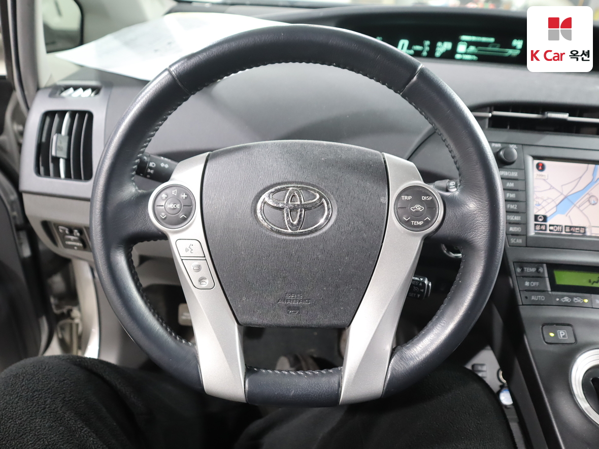 Toyota Prius - 10