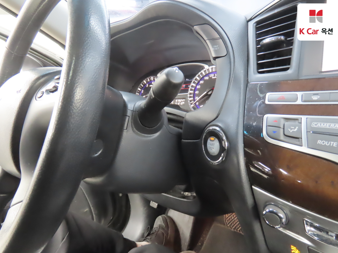 Infiniti QX60 - 11