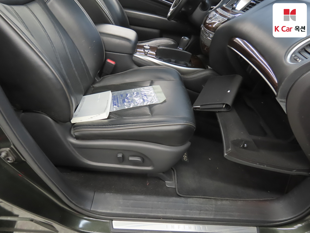 Infiniti QX60 - 34