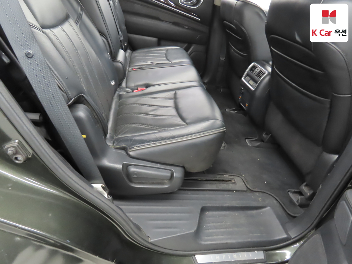 Infiniti QX60 - 32