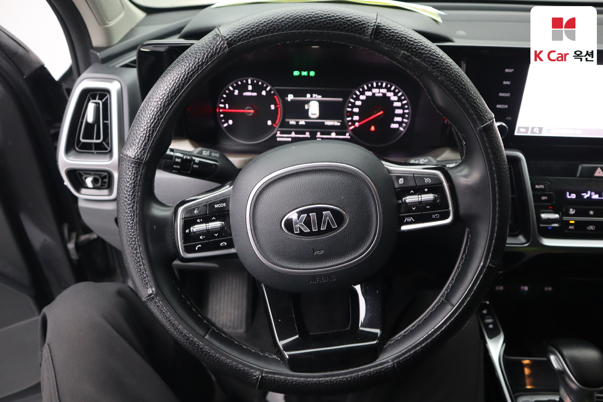Kia Sorento - 10