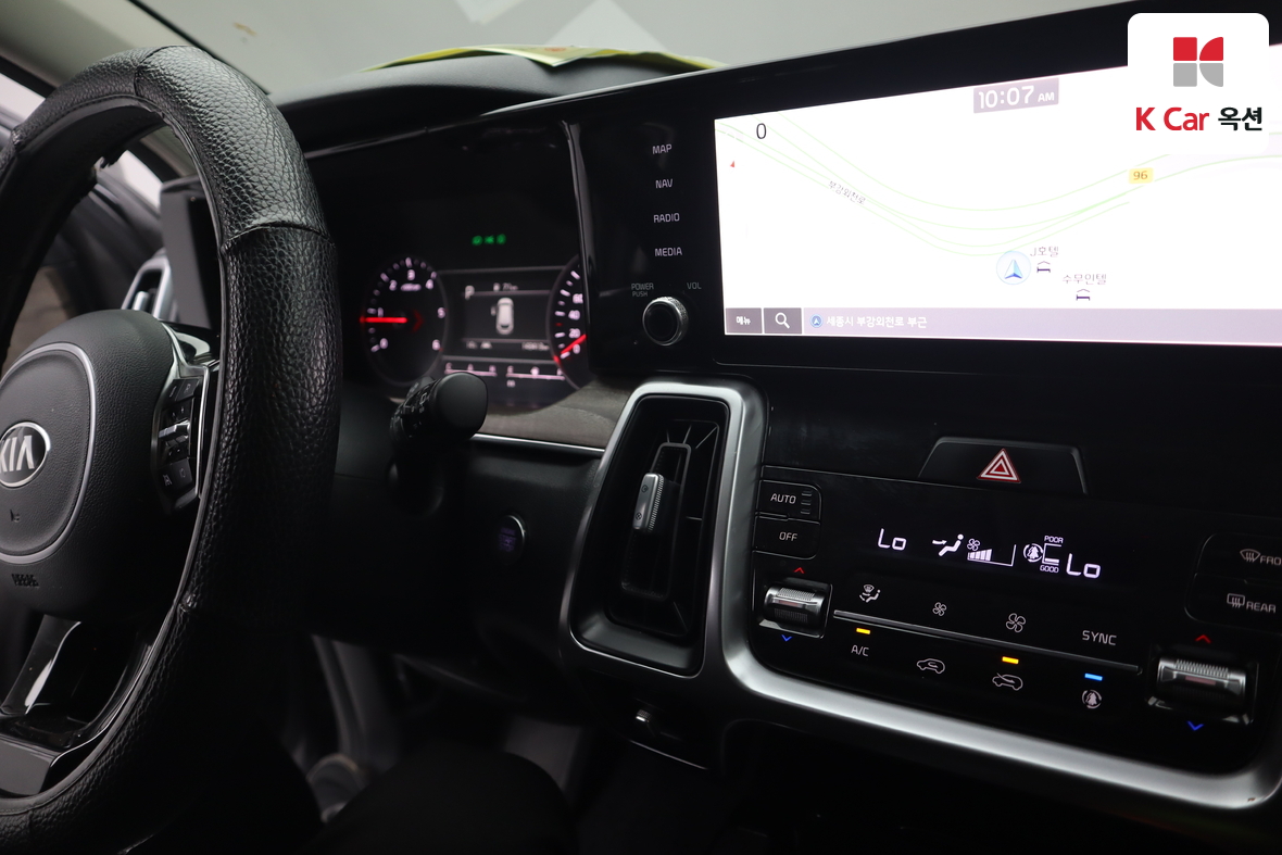 Kia Sorento - 11