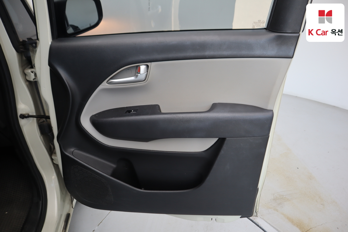 Kia Ray 2012 - Image 28