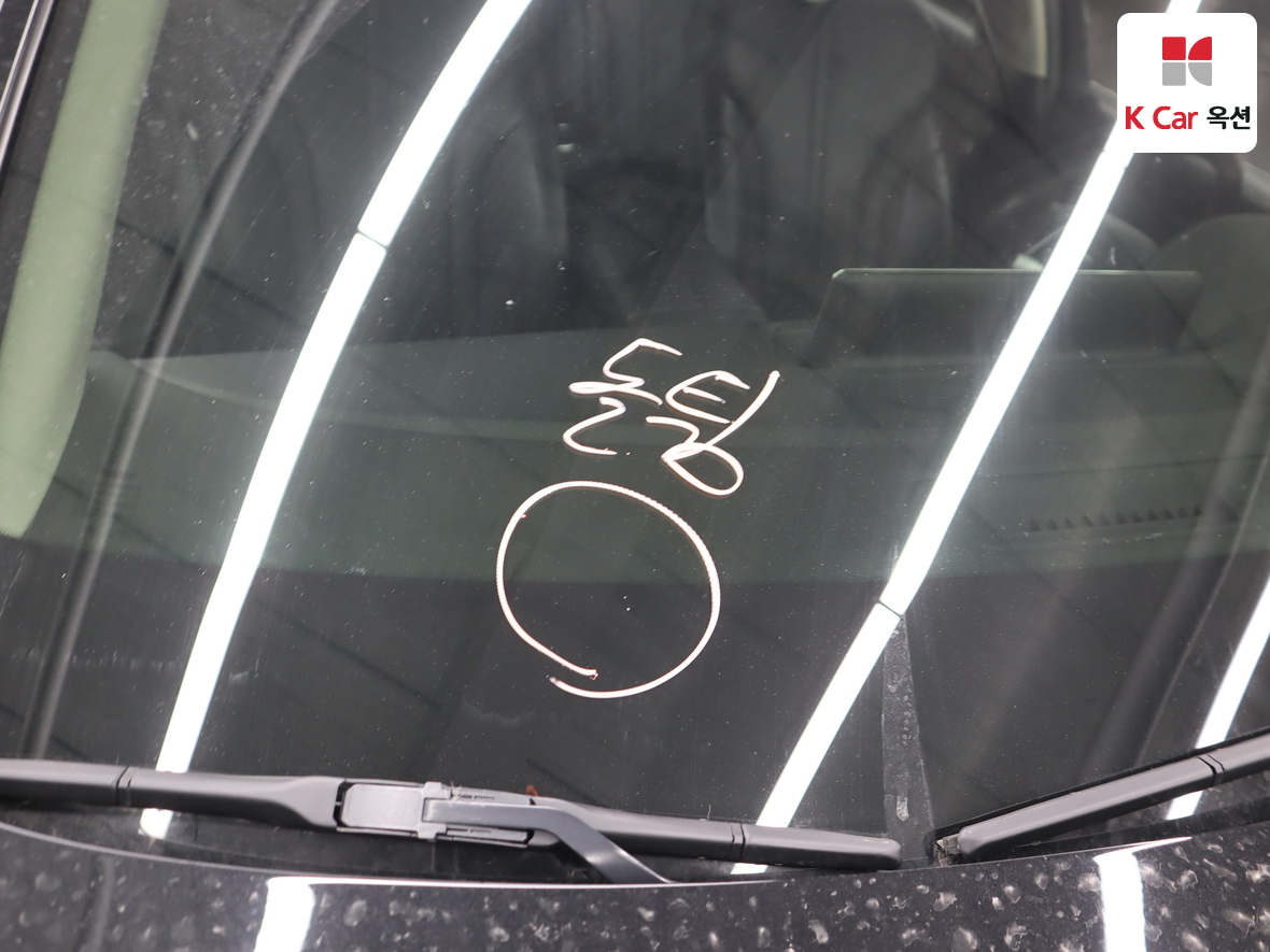 Genesis G80 - 36