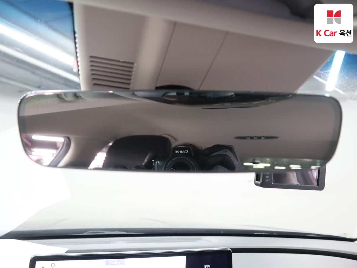 Genesis G80 - 13