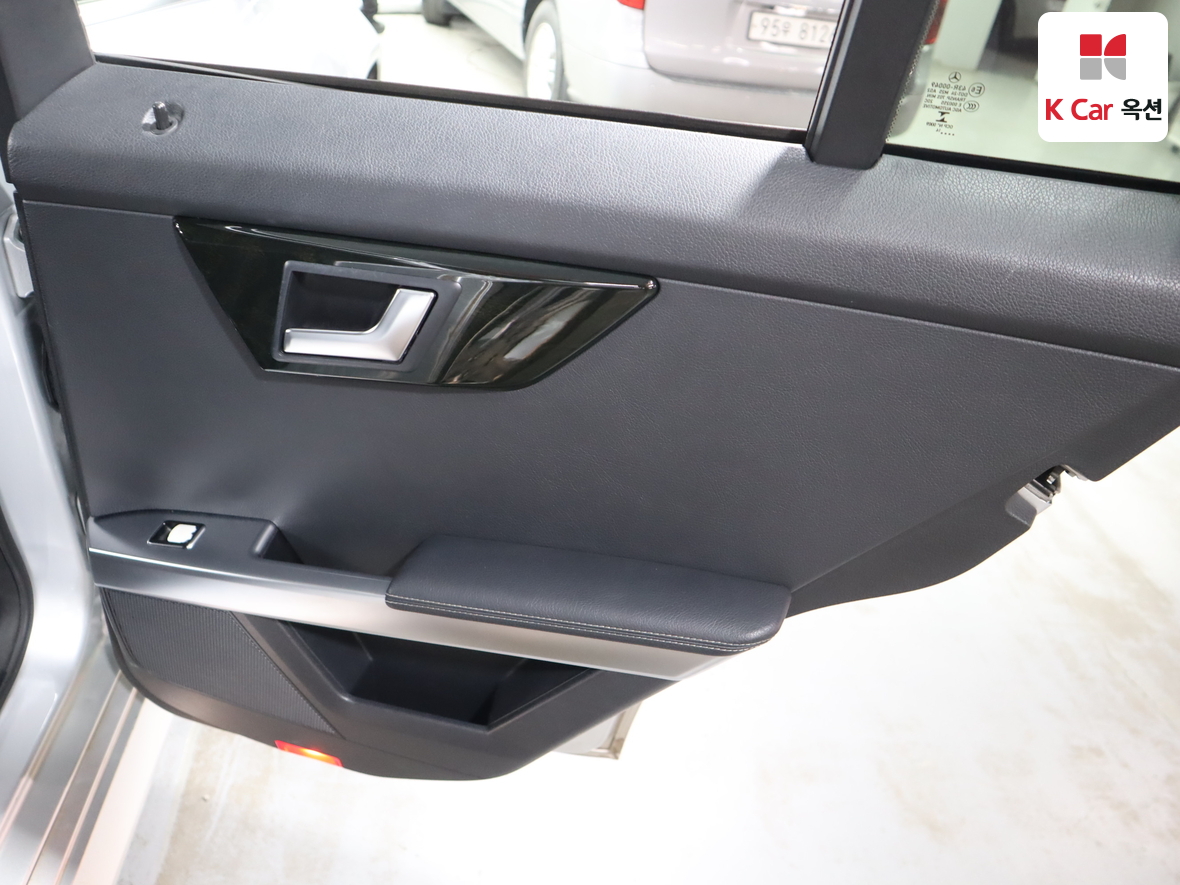 مرسيدس بنز GLK - 30
