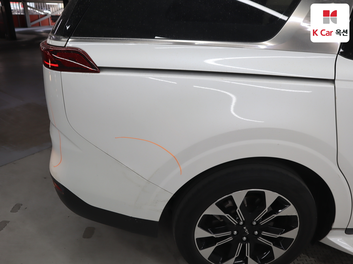 Kia Carnival 2023 - Image 39