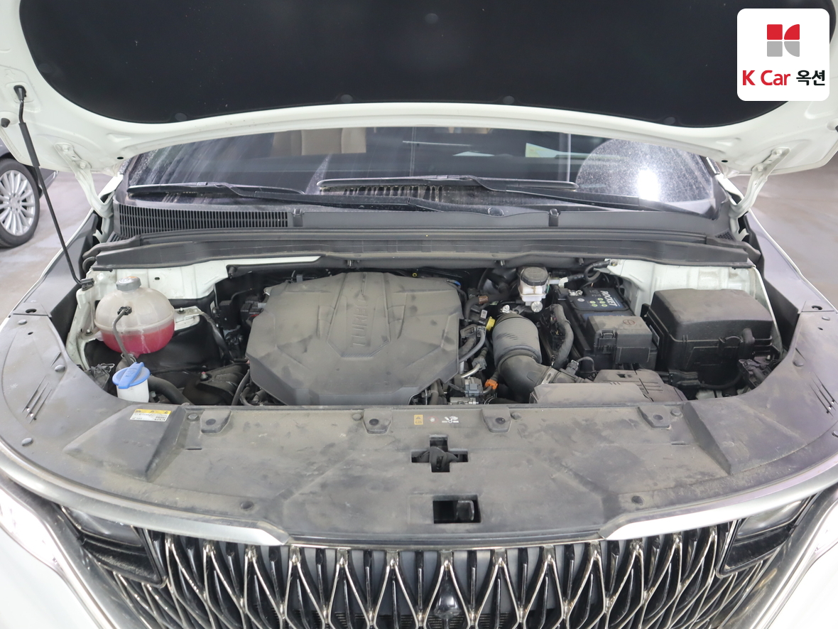 Kia Carnival 2023 - Image 32