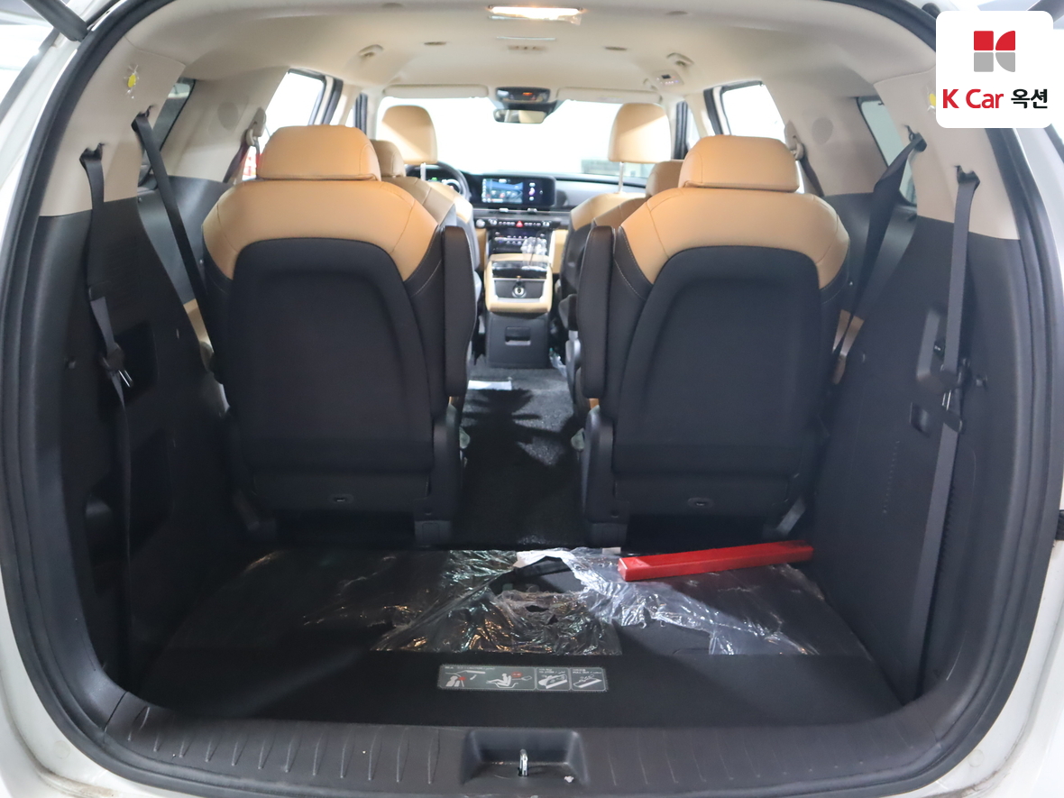 Kia Carnival 2023 - Image 24