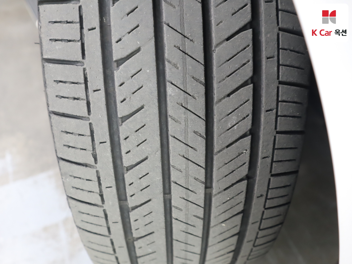 Kia Carnival 2023 - Image 31