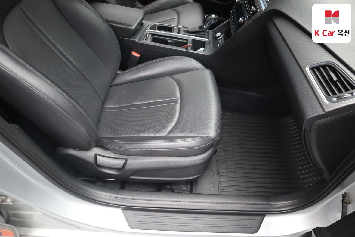 Hyundai Sonata 2017 - Image 29