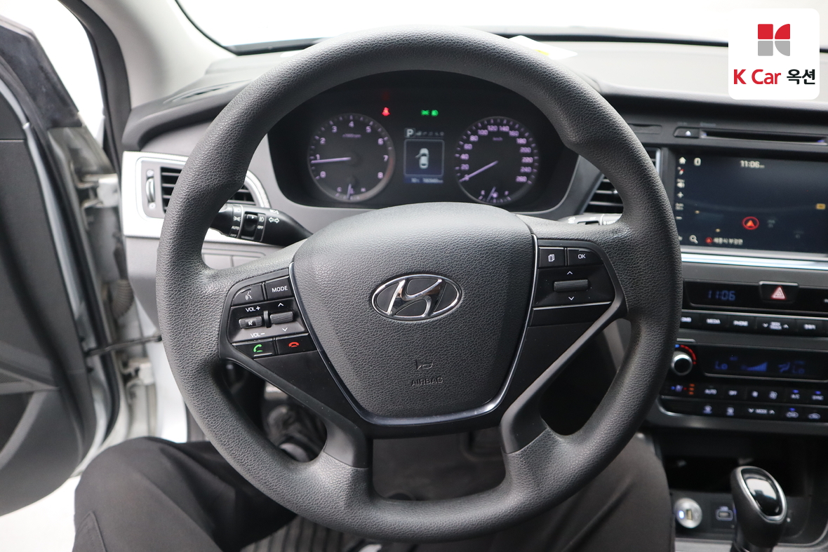 Hyundai Sonata 2017 - Image 10