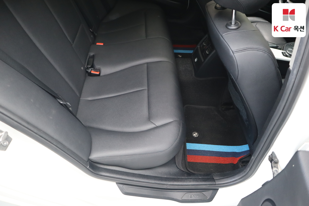 BMW 3 시리즈 - 31