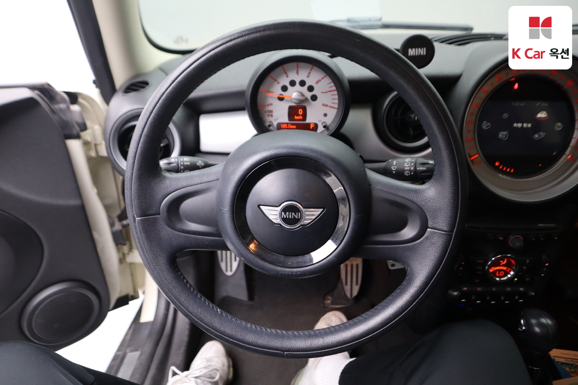BMW MINI 2014 - Image 10