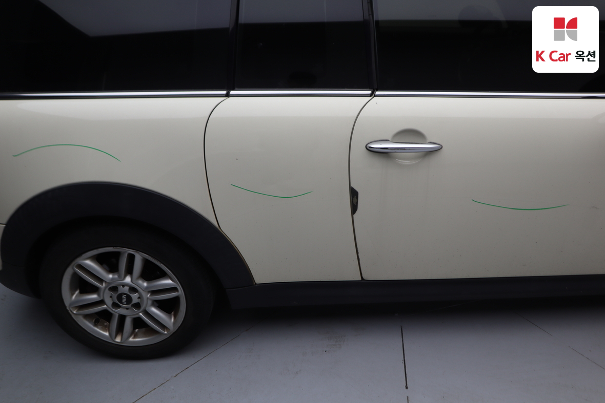 BMW MINI 2014 - Image 39