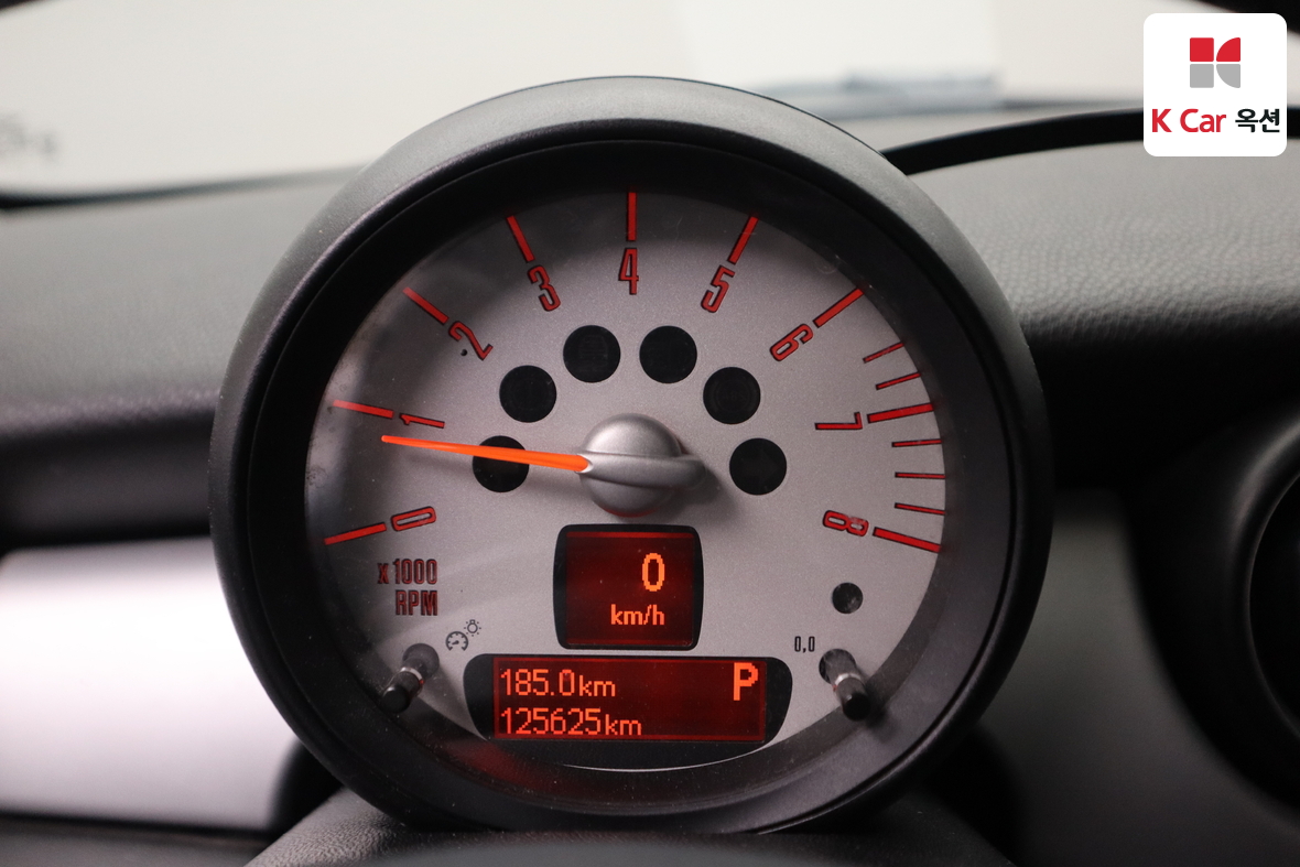 BMW MINI 2014 - Image 5