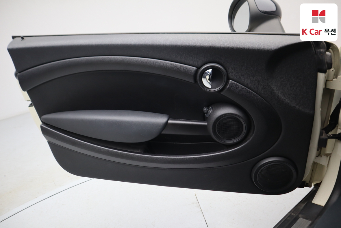 BMW MINI 2014 - Image 8