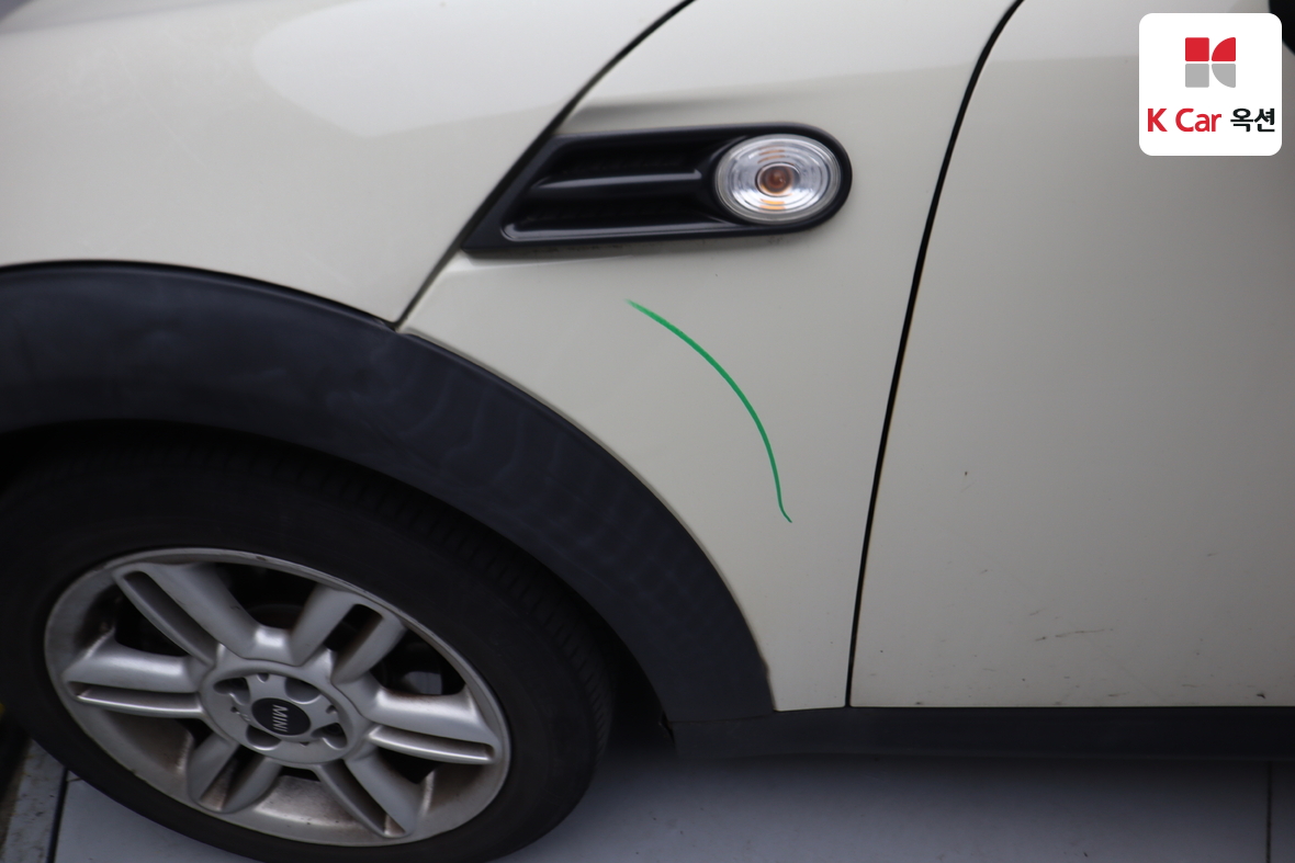 BMW MINI 2014 - Image 35