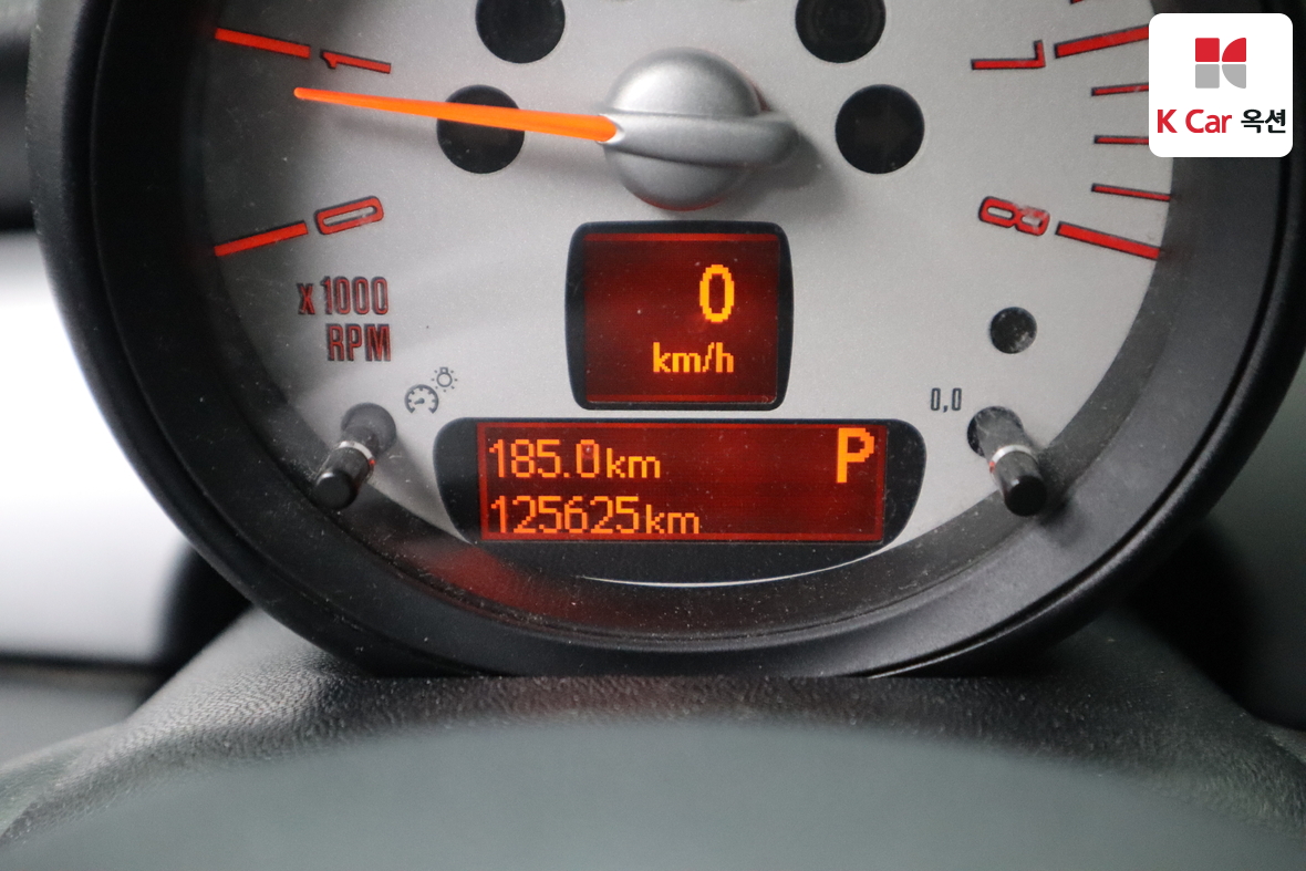 BMW MINI 2014 - Image 4