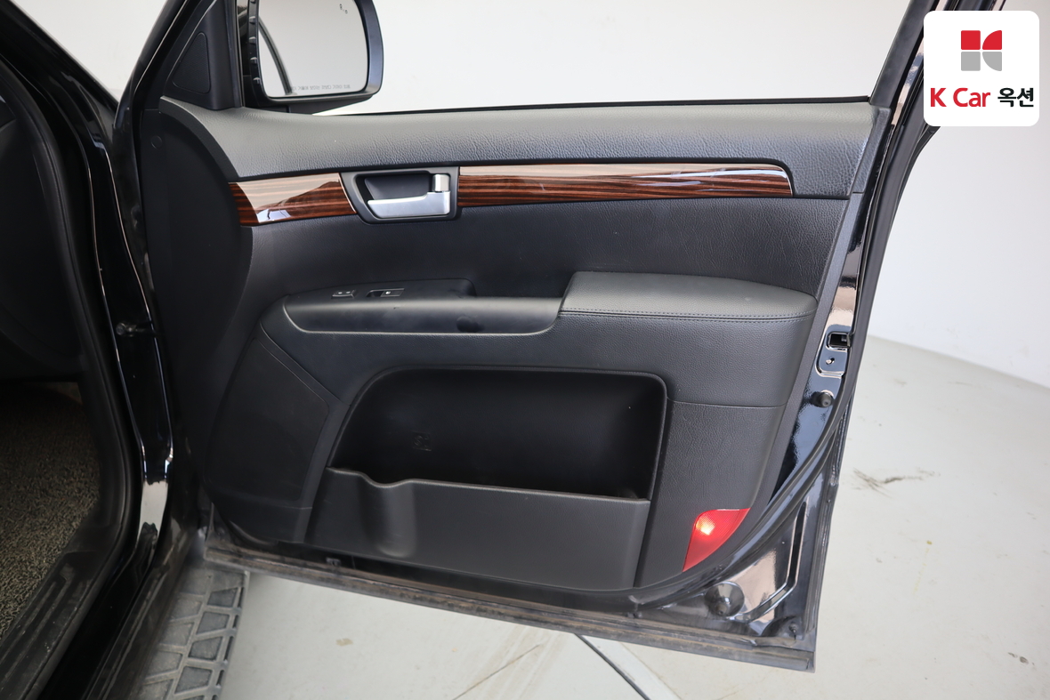 Kia Mohave 2018 - Image 28