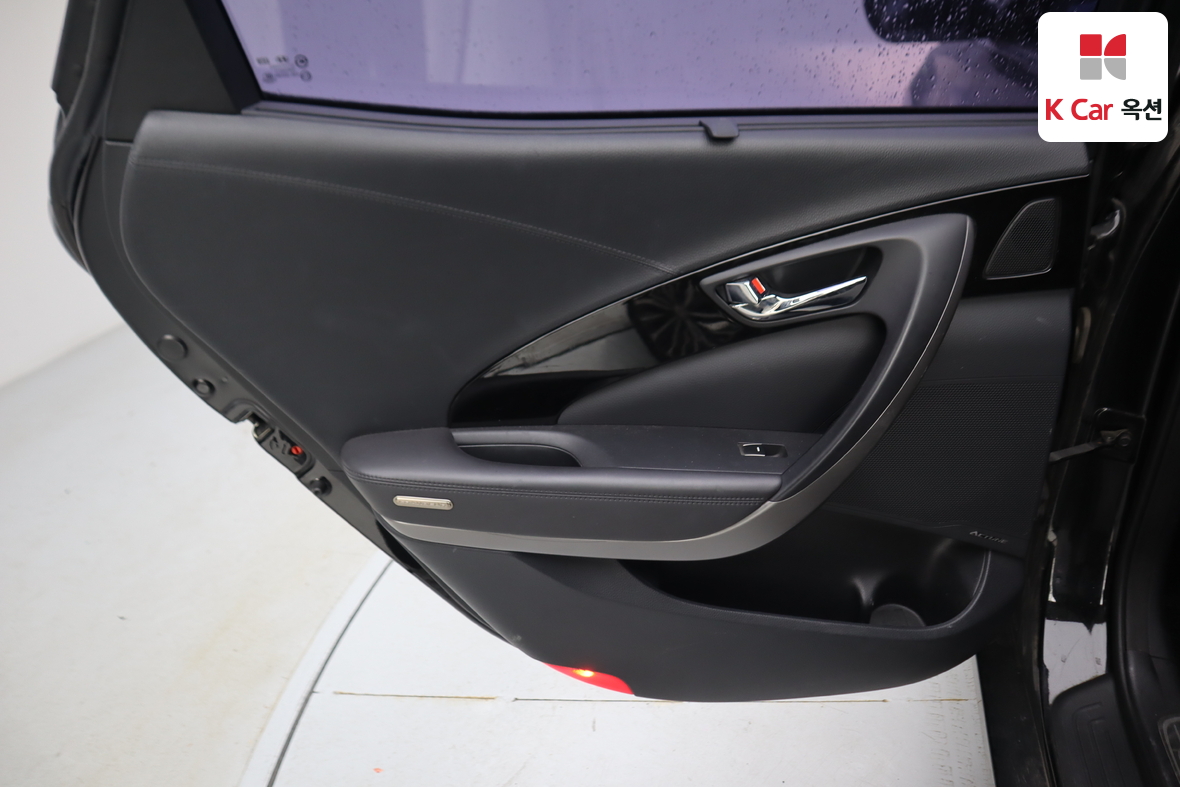 Hyundai AZERA 2014 - Image 20