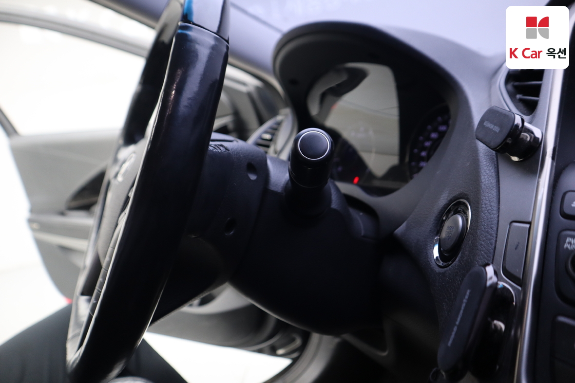 Hyundai AZERA 2014 - Image 11