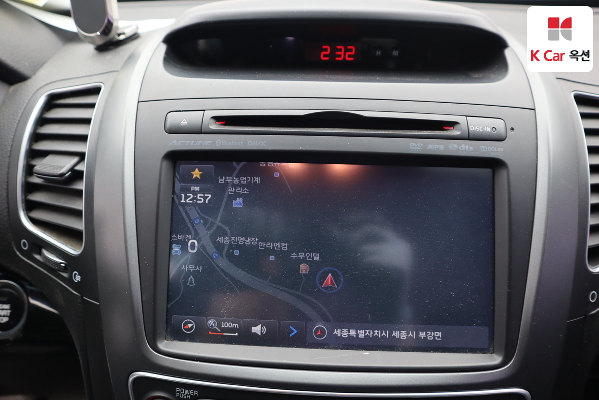 Kia Sorento - 13