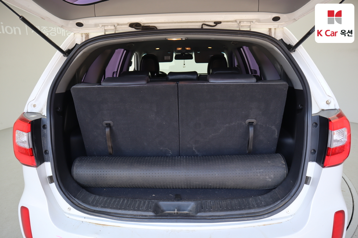 Kia Sorento - 26