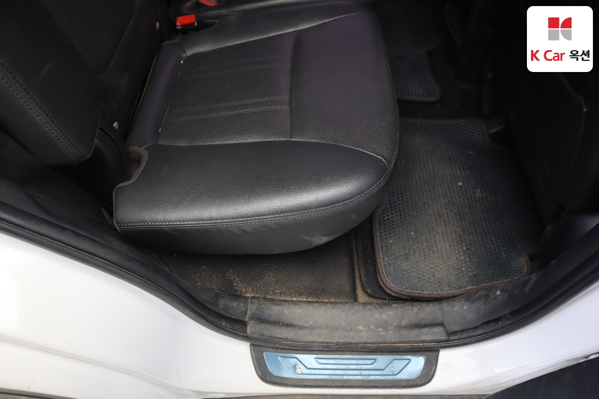 Kia Sorento - 28