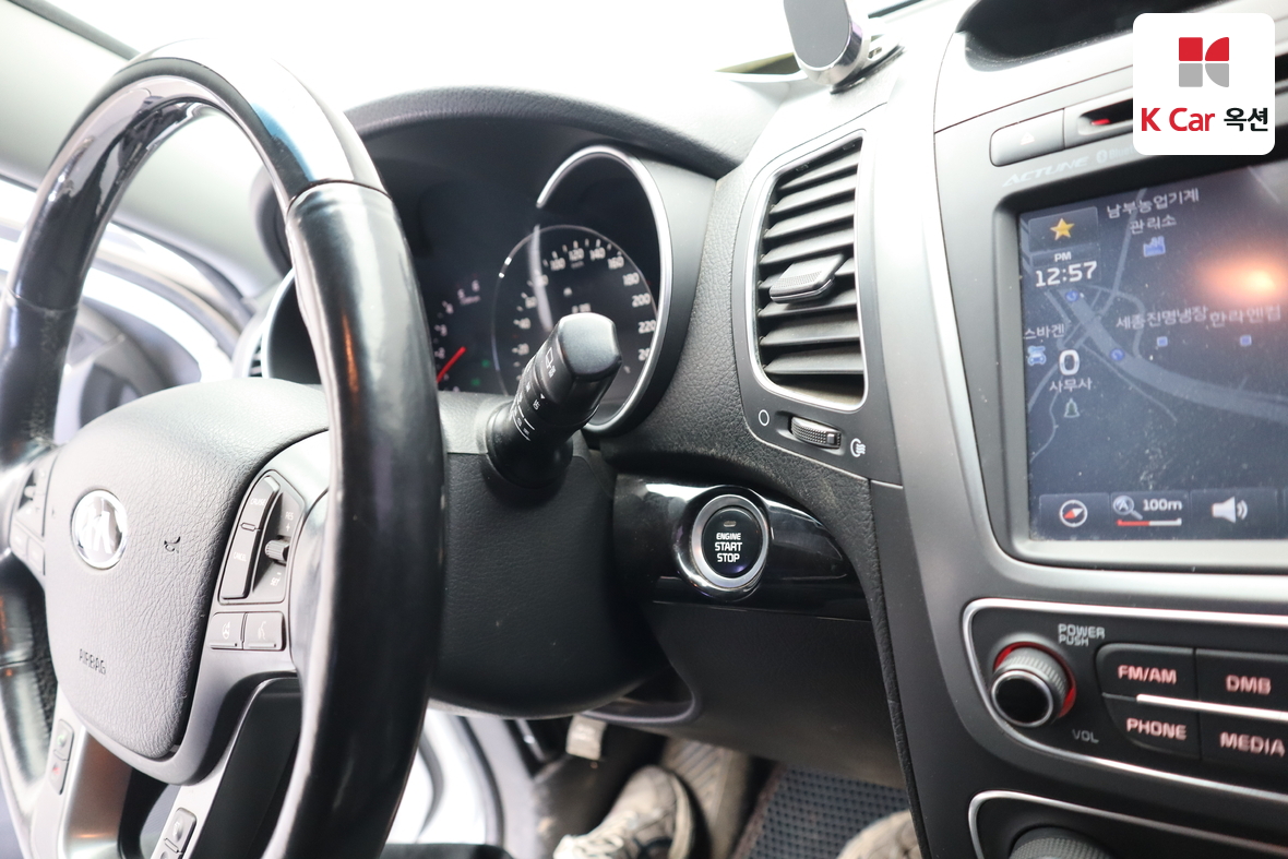 Kia Sorento - 11