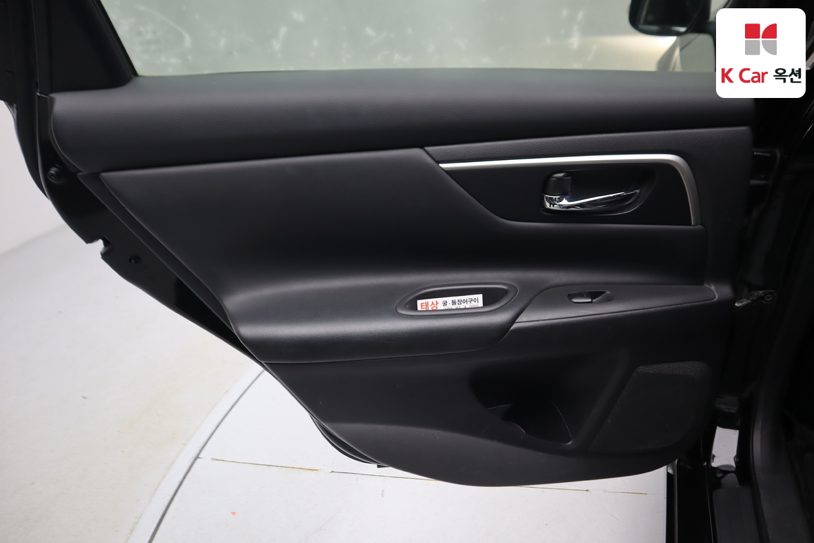 Nissan Altima 2017 - Image 20