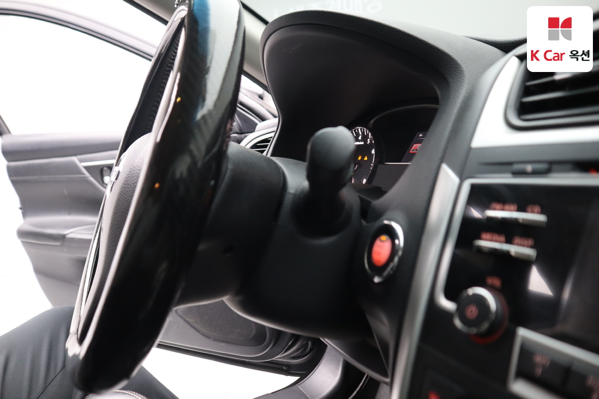 Nissan Altima 2017 - Image 11