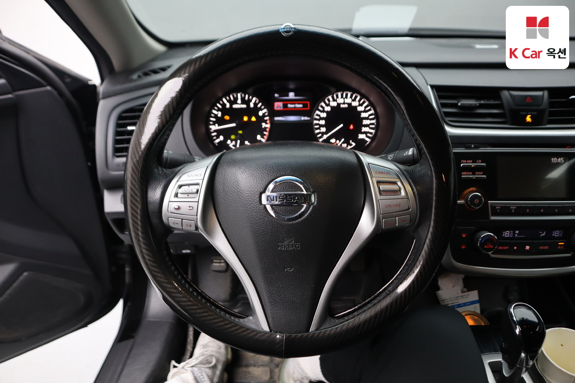 Nissan Altima 2017 - Image 10