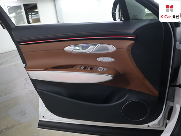 2025 - genesis gv70