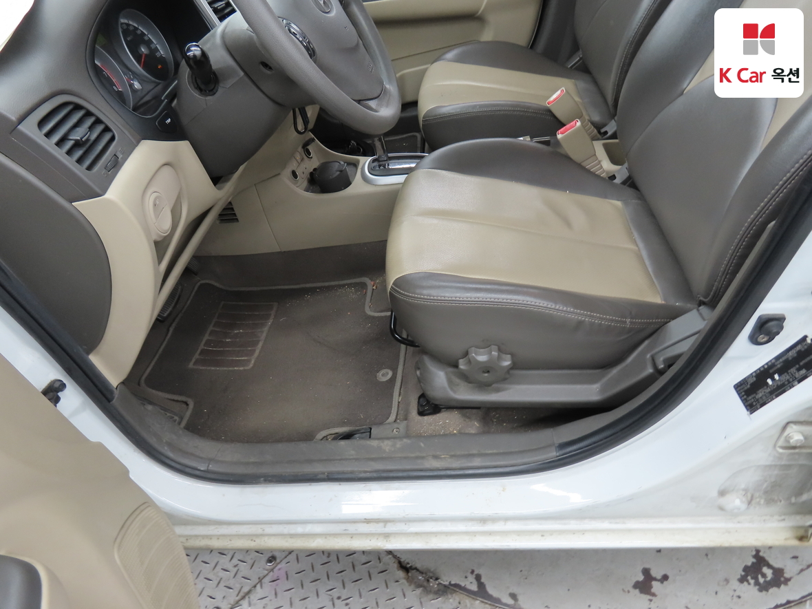 Hyundai Verna - 18