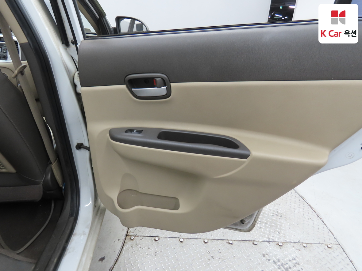 Hyundai Verna - 26