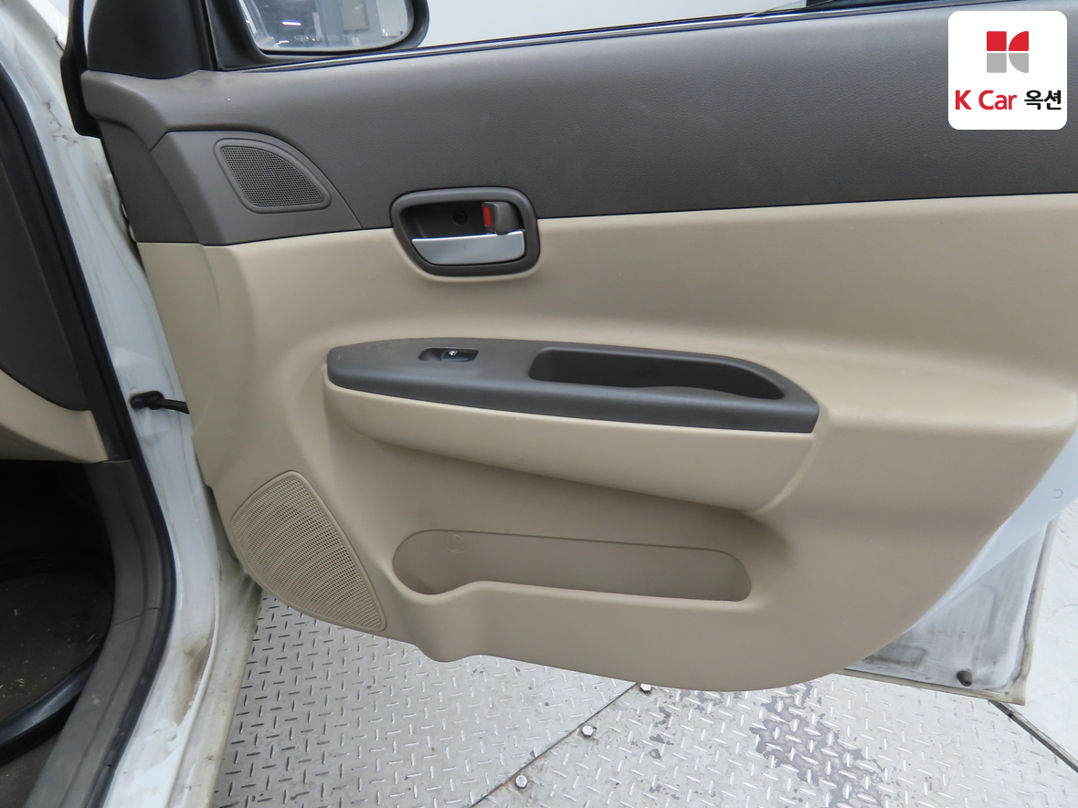 Hyundai Verna - 28