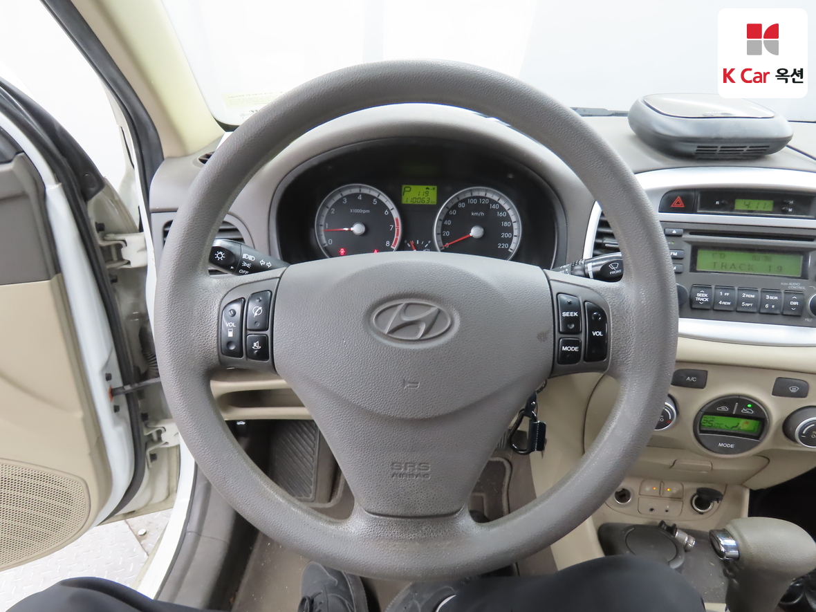Hyundai Verna - 10