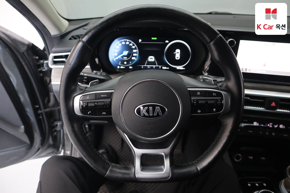 Kia K5 2021 - Image 10