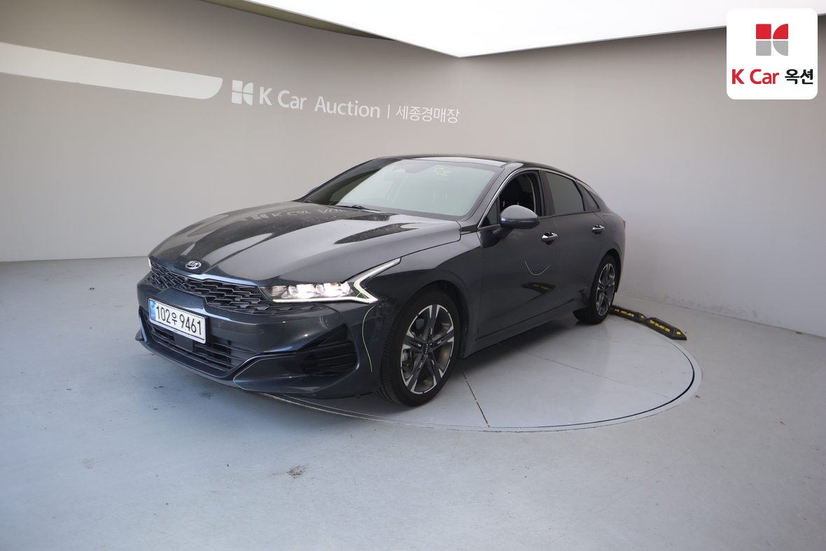 Kia K5 2021 - Image 1