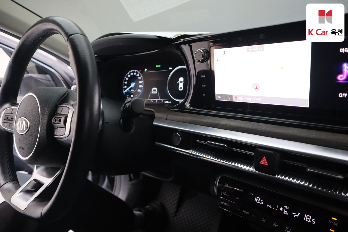 Kia K5 2021 - Image 11