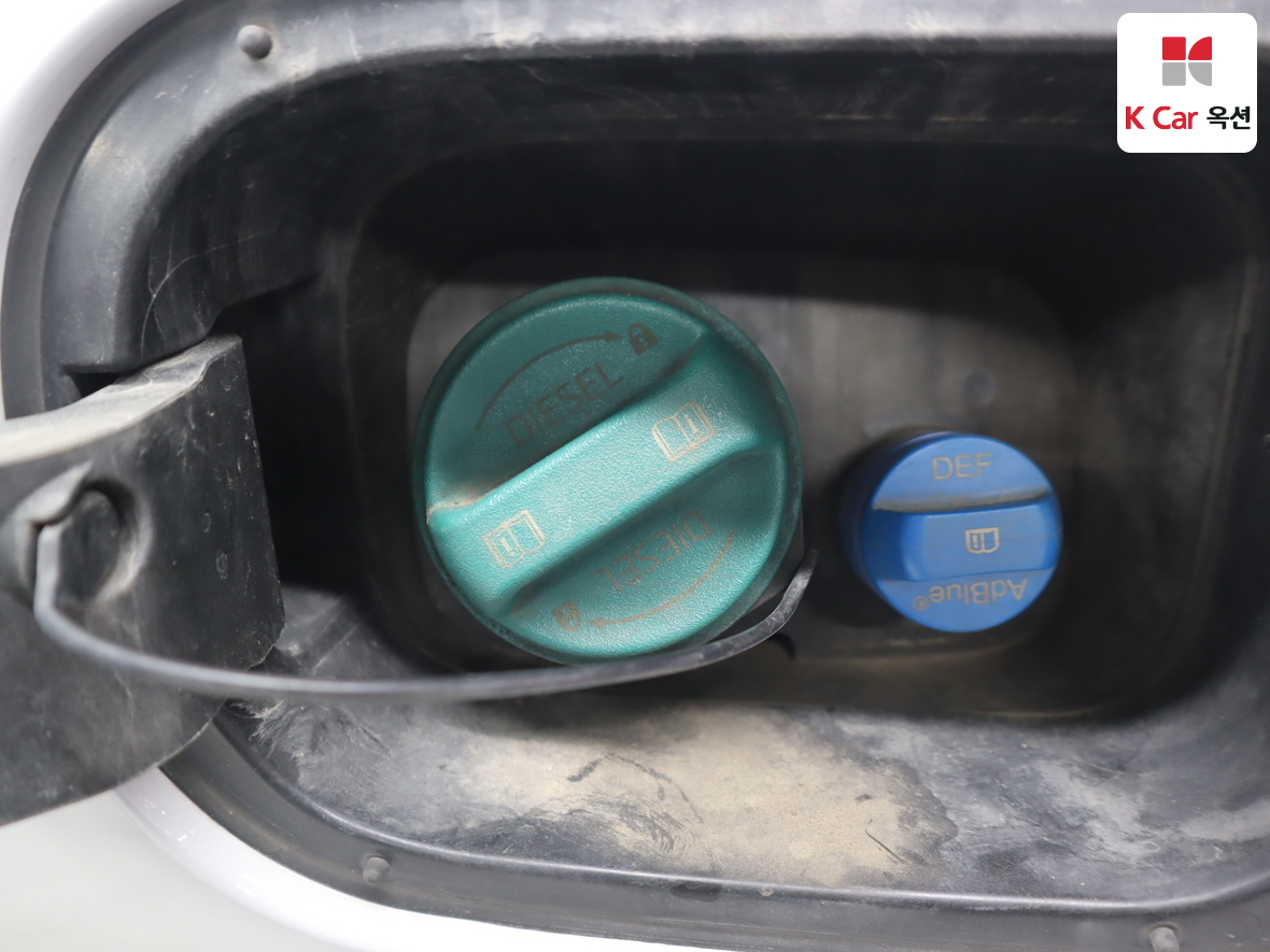 هيونداي سانتافي 2022 - صورة 23