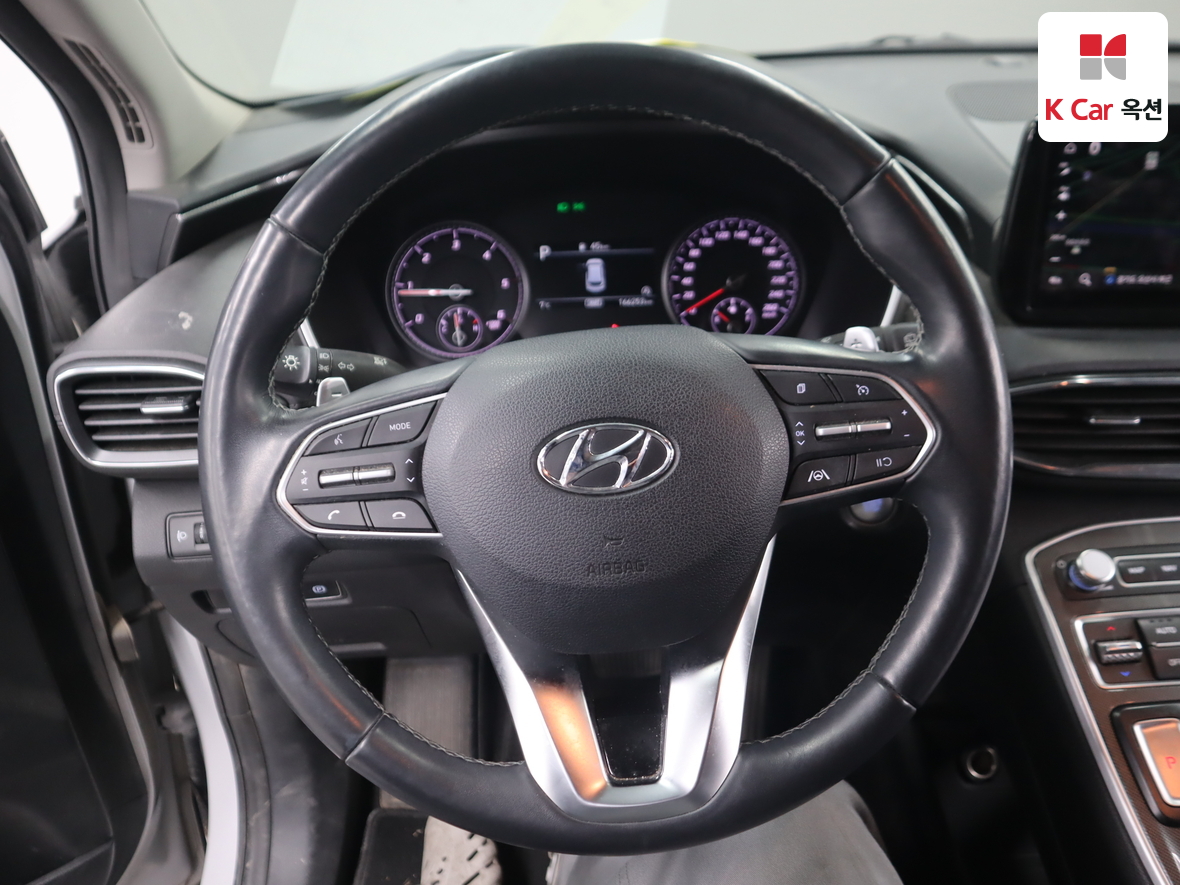 هيونداي سانتافي 2022 - صورة 10