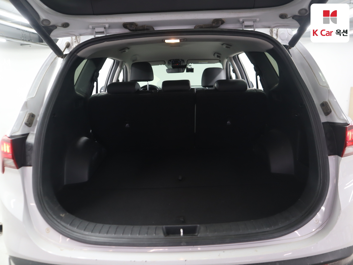 هيونداي سانتافي 2022 - صورة 24