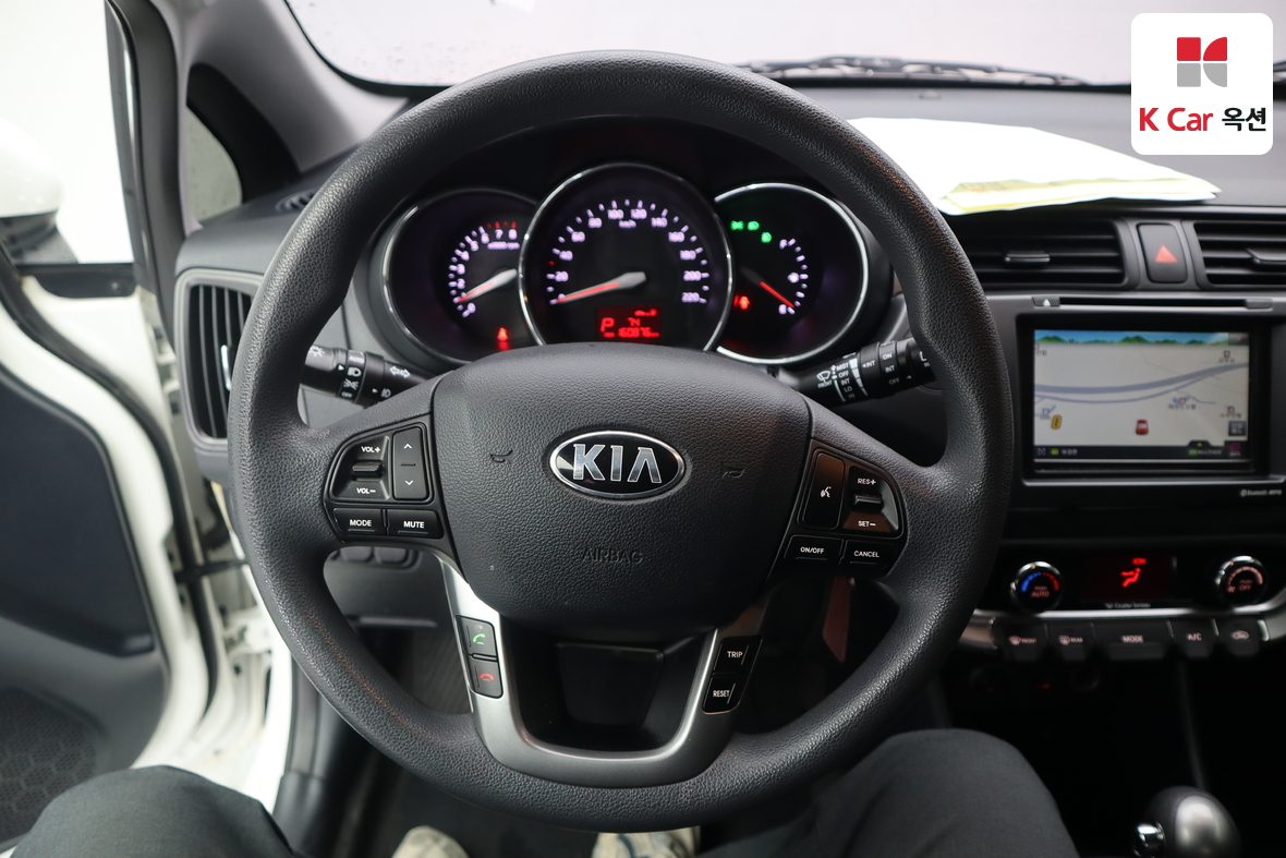 Kia Pride - 10
