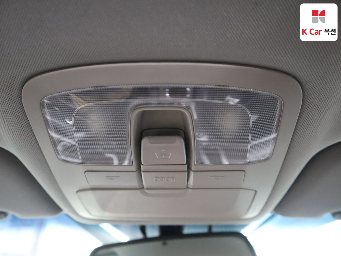KG Mobility Korando - 12