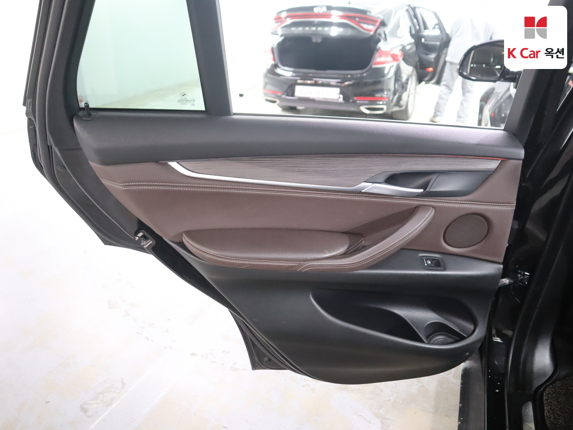 BMW X5 - 25