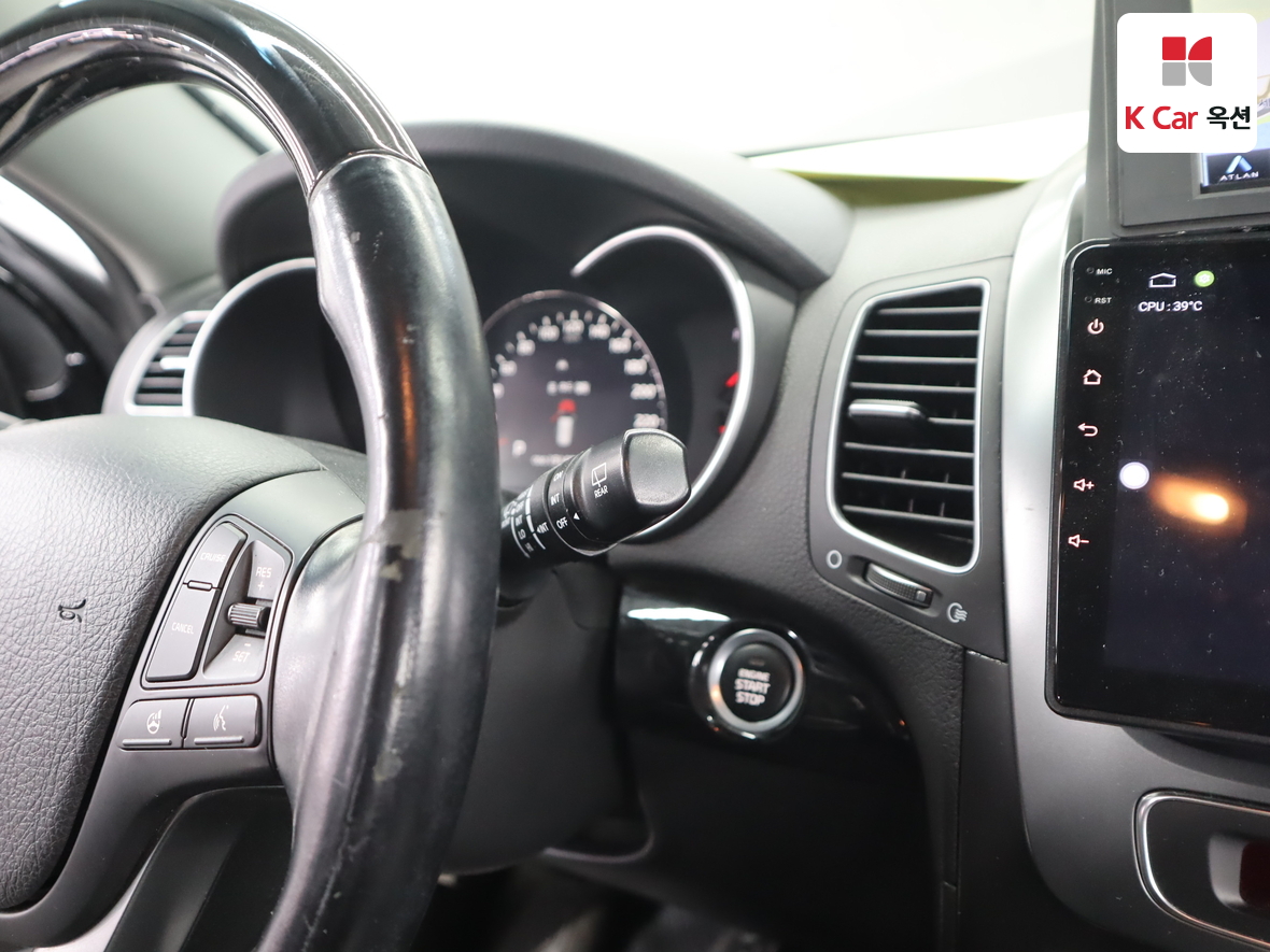 Kia Sorento - 11