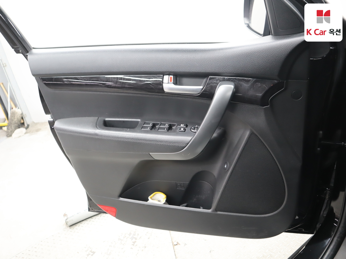 Kia Sorento - 8