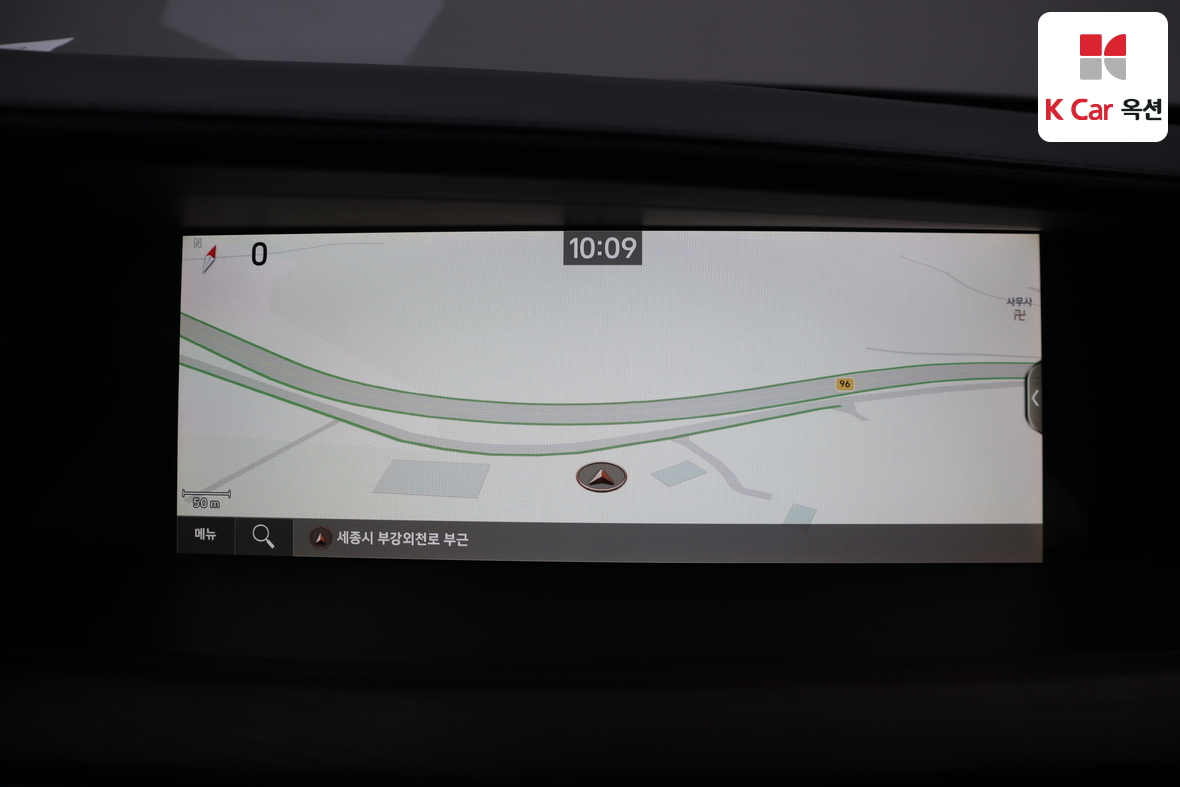 Genesis G90 2019 - Image 13